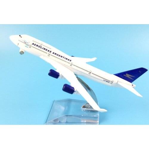 16CM AIRLINES BOEING 747 AEROLINEAS ARGENTINAS AIRCRAFT MODEL MODEL PLANE SIMULATION 16 ALLOY CHRISTMAS TOYS GIFT KIDS