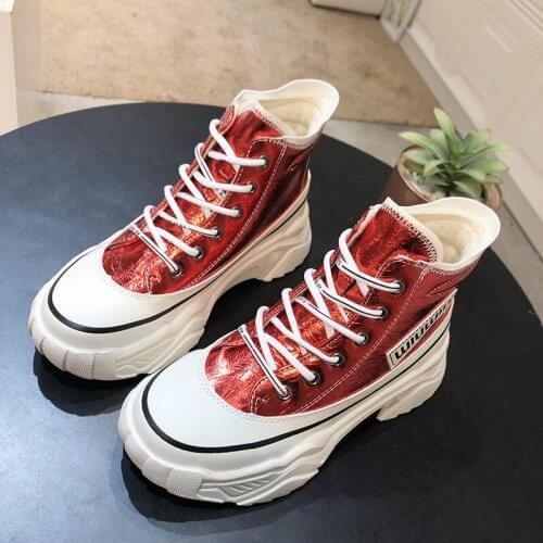 Women shoes high to help dad shoes women 2020 winter wild muffin bottom increase women boots casual platform chunky sneakers
