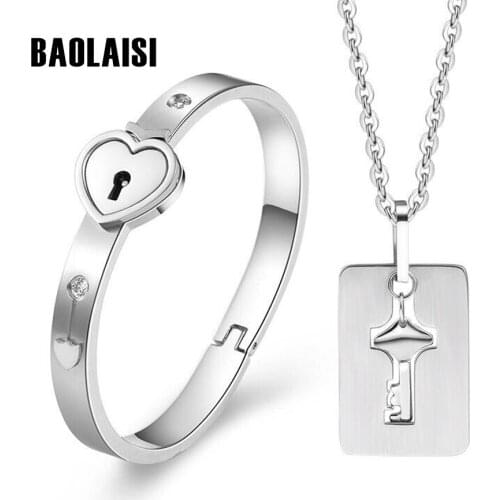 Fashion A Couple Jewelry Sets For Lovers Stainless Steel Love Heart Lock Bracelets & Bangles Key Pendant Necklace Couples Set