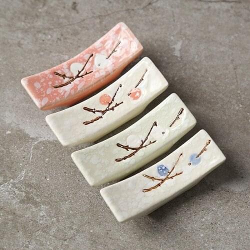 100pcs Japanese Style Ceramic Snowflake Design Chopsticks Holder Home Kitchen Chopstick Rest Stand Care Gadget Tools