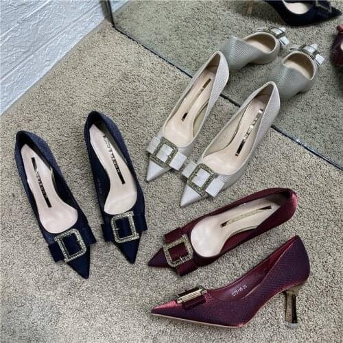 Korean version of rhinestone womens shoes with high heel sexy shallow mouth pointed shiny rhinestone buckle single shoes