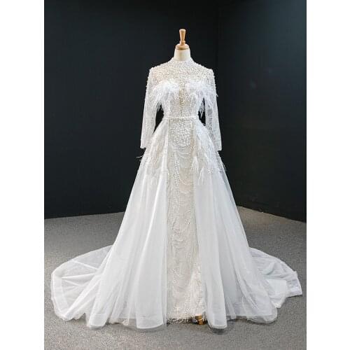 2021 Luxury Pearls Mermaid Wedding Dresses Bridal Gowns With Deatchable Train Castle Vintage Beaded vestido de novia