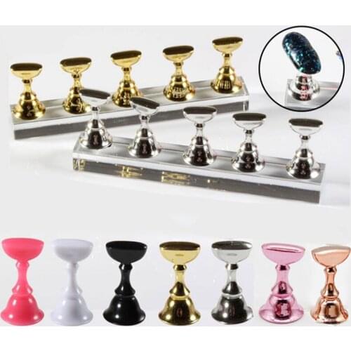 1 Set Pink Magnetic False Nail Tips Practice Trainning Display Stand Holder Base Alloy Crystal Nail Art Display Manicure