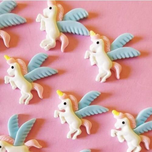 10Pcs flat back unicorn/doll house//miniatures/lovely cute/fairy garden gnome/moss terrarium decor/crafts/bonsai/DIY supplies