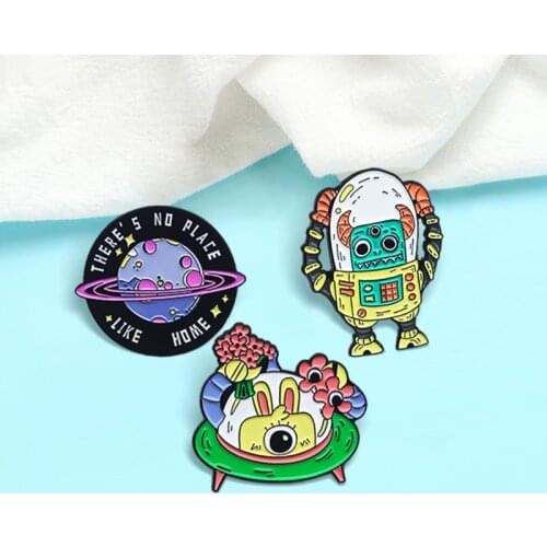 Planet Alien UFO Robot Brooches Alien Theres no place,live home Enamel Pin Astronaut Black Round Brooch Lapel Badge Jewelry