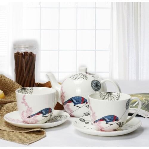 Nordic bone china coffee set factory wholesale afternoon tea set coffee pot Cup
