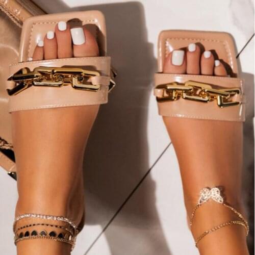 Womens Slippers 2021 Summer Square Head Flat Heel Shoes Transparent Chain Luxury Outdoor Sandals Female Plus Size