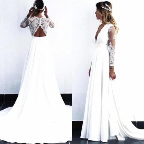 2021 Wholesale Charming White Long Sleeve Bridal Wedding Gowns Lace Deep V Neckline Wedding Dress for Bride Cut Out Back A Line