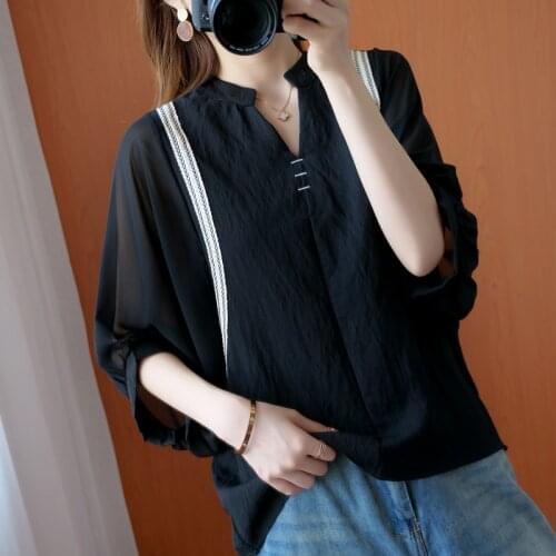 Oversized Cotton Linen Embroidery Women Blouse Summer Vintage 2021 Solid Half Sleeved Loose V-Neck Female Pulls Outwear Tops