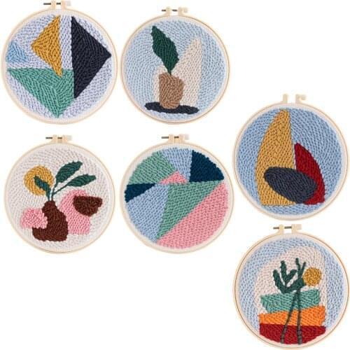 Punch Needle Embroidery Starter Kit Threader Fabric Embroidery Hoop Yarn Rug Punch Needle with an Embroidery Pen Kits