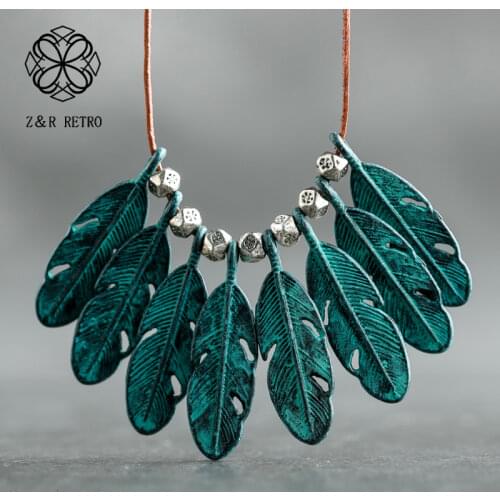 Feather Suspension Jewelry Decoration Accessories Bijouterie Chain Choker Gifts Female Pendants for Neck Women Necklace to Mom