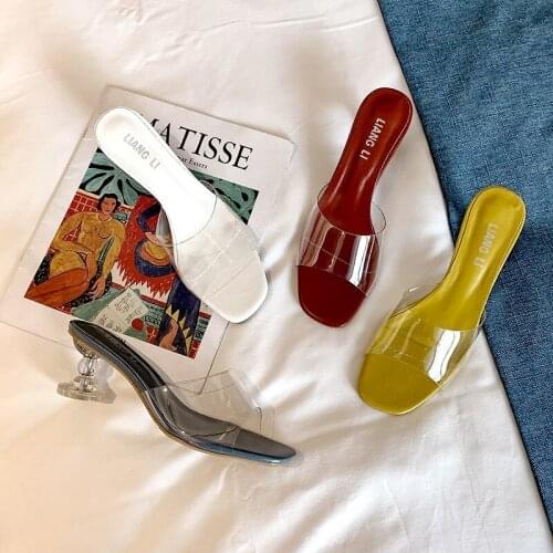 Transparent Sandals Womens High-heeled 2021 New Summer Net Red Fashion Word with Mid-heel Crystal Thick Heel Outer Slippers