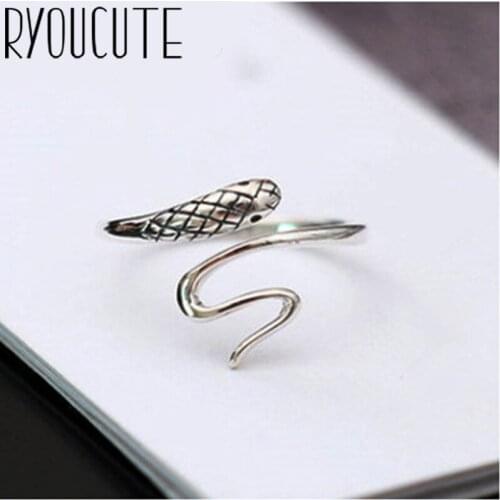 Trendy Personality Punk Snake Rings For Women Men Lady Girls Resizable Size Rings Party Jewelry Charm Gifts 2021