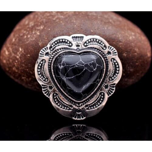30mm Silver Tribal Flower Engraved Heart Turquoise Leathercraft Concho For Keychain Belt Wallet Decor Screwback