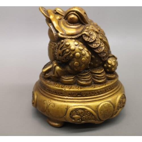 Antique QingDynasty copper statue---toad recruits wealth,Home Decoration,best collection & adornment