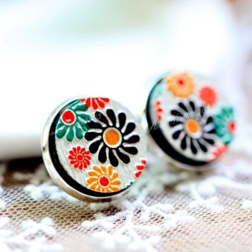 10PCS 3D spiral Flower Embossed 16mm Round Coloured Drawing pattern Laser Cut wood Cabochon DIY for Rings, Earring,Brooch (208)
