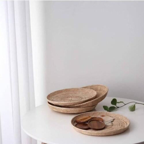 Indonesian rattan tray hand-woven rattan round white bread tray tableware