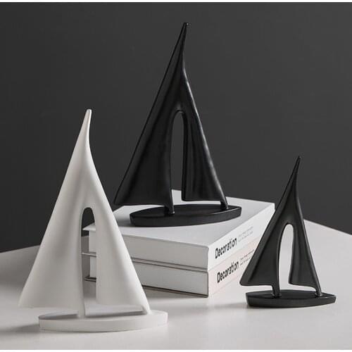Stylish simplicity black and white art sailing home furnishings sculpture Company office decoration