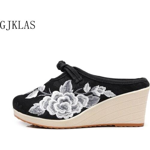 Casual Wedges Shoes for Women High Heels Slippers Fashion Embroider Female Shoes Heels New Mules Plus Size 41 Woman Slippers