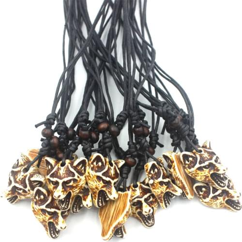Wholesale 12pcs Simulation Yak Bone Carved Wolf Head Pendants Necklace Amulet Gift MN190