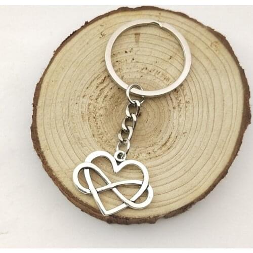 New Keychain 27x22mm heart infinity love forever Pendants DIY Men Car Key Chain Ring Holder Keyring Souvenir Jewelry Gift
