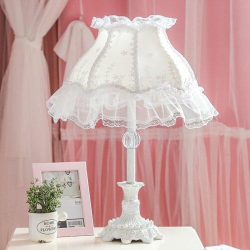 Mdoern Pink Table Lamps Bedroom Fabric Led Desk Lamp Bedside Light Fixtures Princess Room Home Lighting Wedding Decor Luminaire