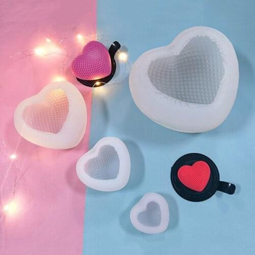 Candle Silicone Mold 3D Candlestick Cement Concrete Silicone Mold Heart-shaped Aromatherapy Plaster Ornaments Fondant Mould