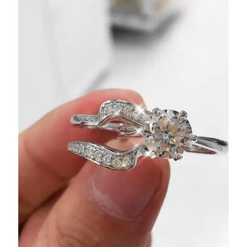 Huitan Delicate Bridal Wedding Engage Rings Elegant 4 Prong Setting Design Shiny Cubic Zirconia Luxury Silver Color Sets Jewelry