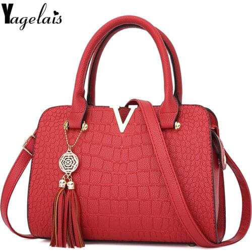 Crocodile Leather Women Tote V Letters Tassel Designer Handbags Luxury Quality Fringed Shoulder Crossbody Bags Messenger Bag