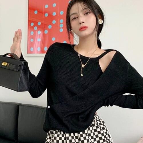 Sexy Asymmetrical Single Botton Design Sweater 2021 Autumn Tide All Match Knitted Women Tops Long Sleeve Bottoming Pullover