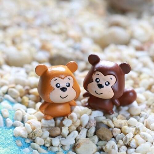 1PC/2PCS 2CM quirrel Figurine Miniatures Pine cones Home Decoration Kawaii Accessories Desk Garden Decor For home