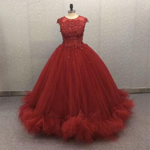 Dubai 2020 Burgundy Tulle Vintage Ball Gown Wedding Dresses Sleeveless Ruched O-neck Beading Crystal Robe de soiree WD30641