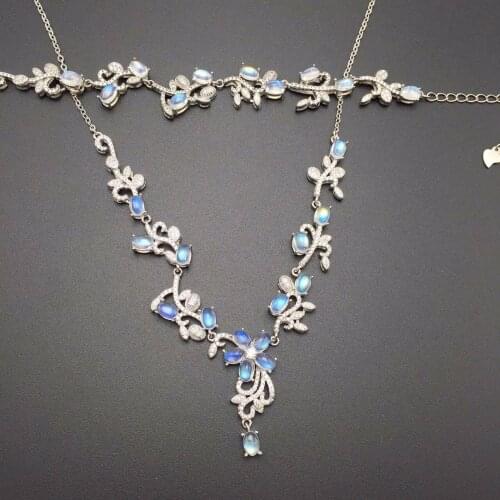 Super luxurious natural moonstone set, the latest product, blue moonstone bracelet necklace. 925 silver