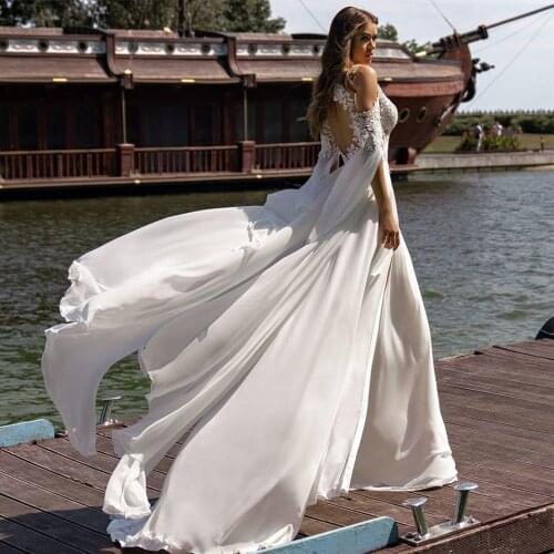 Bohemian Chiffon Wedding Dresses Flare Sleeves Scoop Backless Lace Appliques High Split Bridal Gowns Backless Vestido De Novia