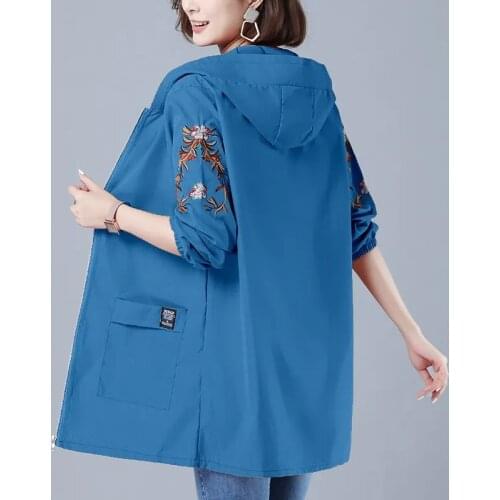 New 2021 Spring Autumn Womens Windbreakers Coats Loose Embroidery Ladies Jacket Mid-Length All-Match Female Outerwear 5XL