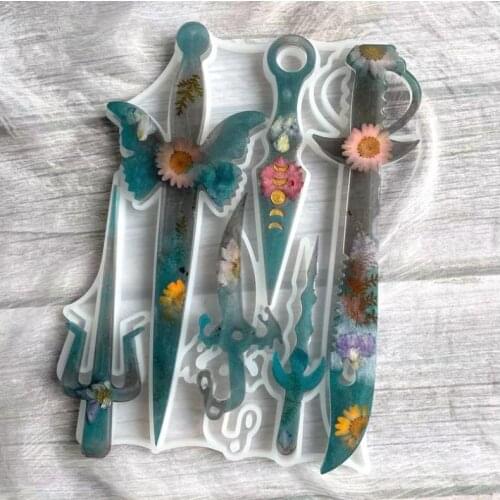 Sword Shape Silicone Mold DIY Epoxy Resin Keychain Pendant Decoration Self-defense Weapon Jewelry Knife and Sword Silicone Mold