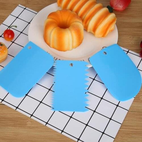 3Pcs/set Plastic Dough Knife Icing Fondant Scraper Jagged Edge Plain Smooth Cake Paddle Cake Spatulas Baking Pastry Tools