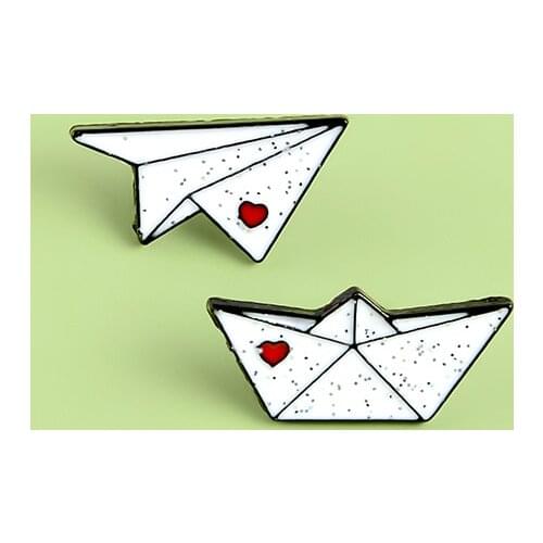 Small boat cartoon aircraft Badge Brooches wholesale enamel pin backpack shirt accessories for friend