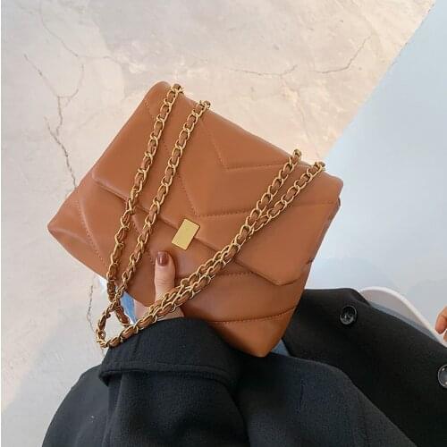 Solid color leather shoulder messenger bag 2021 new ladies chain handbags fashion casual shopping bag multi-layer envelope bag