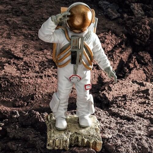 Resin Nordic Astronauts Spaceman Figurines Miniatures Soft Ornaments Home Decoration Accessories