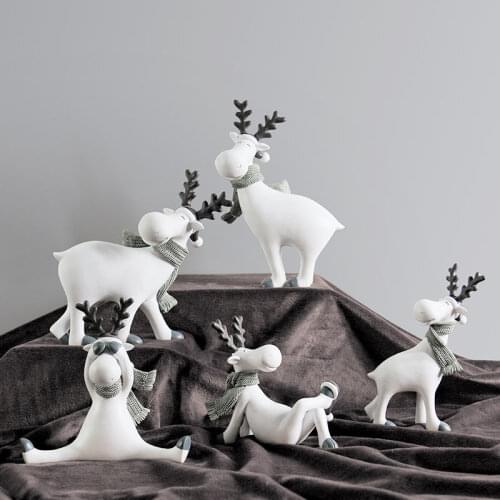 Nordic light luxury childrens bedroom home furnishings cute elk Christmas decoration animal doll resin craft garden decorations