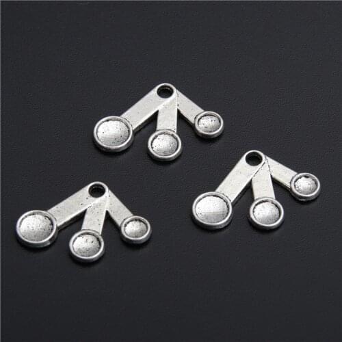 40pcs 3d Measuring Spoon Kitchen Charms Pendants Fit For Dangle Bracelet Jewelry Making Wholesale A2782