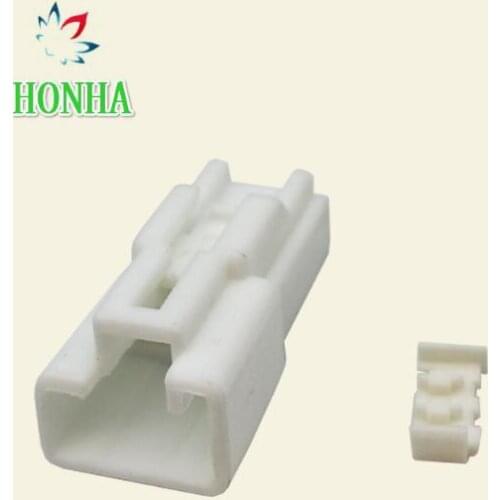 Free shipping 7282-1030 3 pin male auto connector automotive wiring harness connector