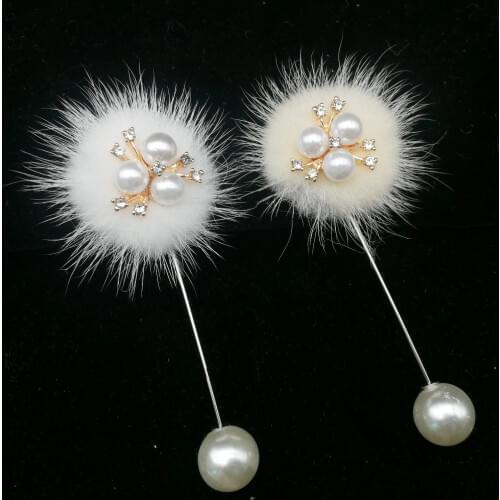 Korean cute Charm Brooch Pins For Women Fur PomPom Piercing Lapel Brooches Pearl Flower Collar Pins Jewelry Gift Accessories