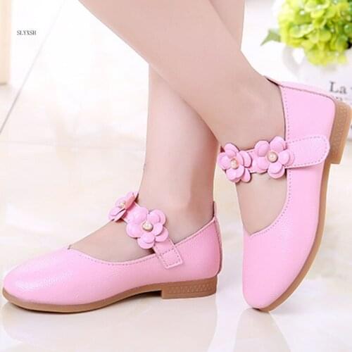 Childrens fashion leather shoes 2020 new Korean flowers casual flat girls shoes big/little female baby dance princess shoes