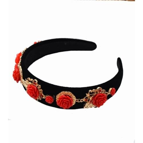 Crown Vintage Exaggerated Rose Flower Headbands Ceramic Flower Wedding Tiaras Metal Flowers Trendy Hair Accessories for Women