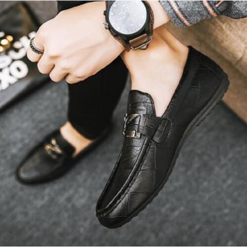 2020 new autumn mens casual peas shoes Korean fashion all-match lazy shoes mens casual pedal shoes