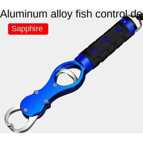 Fishing pincers to catch fish, scissors, braiding line, bait, cutting hook and other fishing gear tools