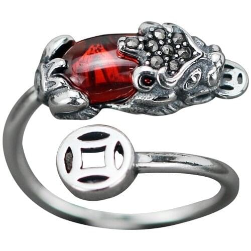 New Arrival 925 Sterling Silver Retro Brave Troops Animal Natural Garnet Ladies Ring Jewelry For Women Birthday Gift Hot Sale