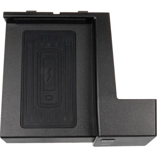 10W QI Wireless Charger Phone Fast Charger Charging Case Charging Holder for Mercedes Benz C Class GLC 2015-2021